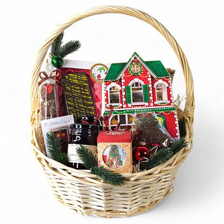 Большая подарочная корзина "Уютный праздник"