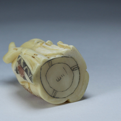 Нэцкэ Шоусин с посохом и иероглифом счастье