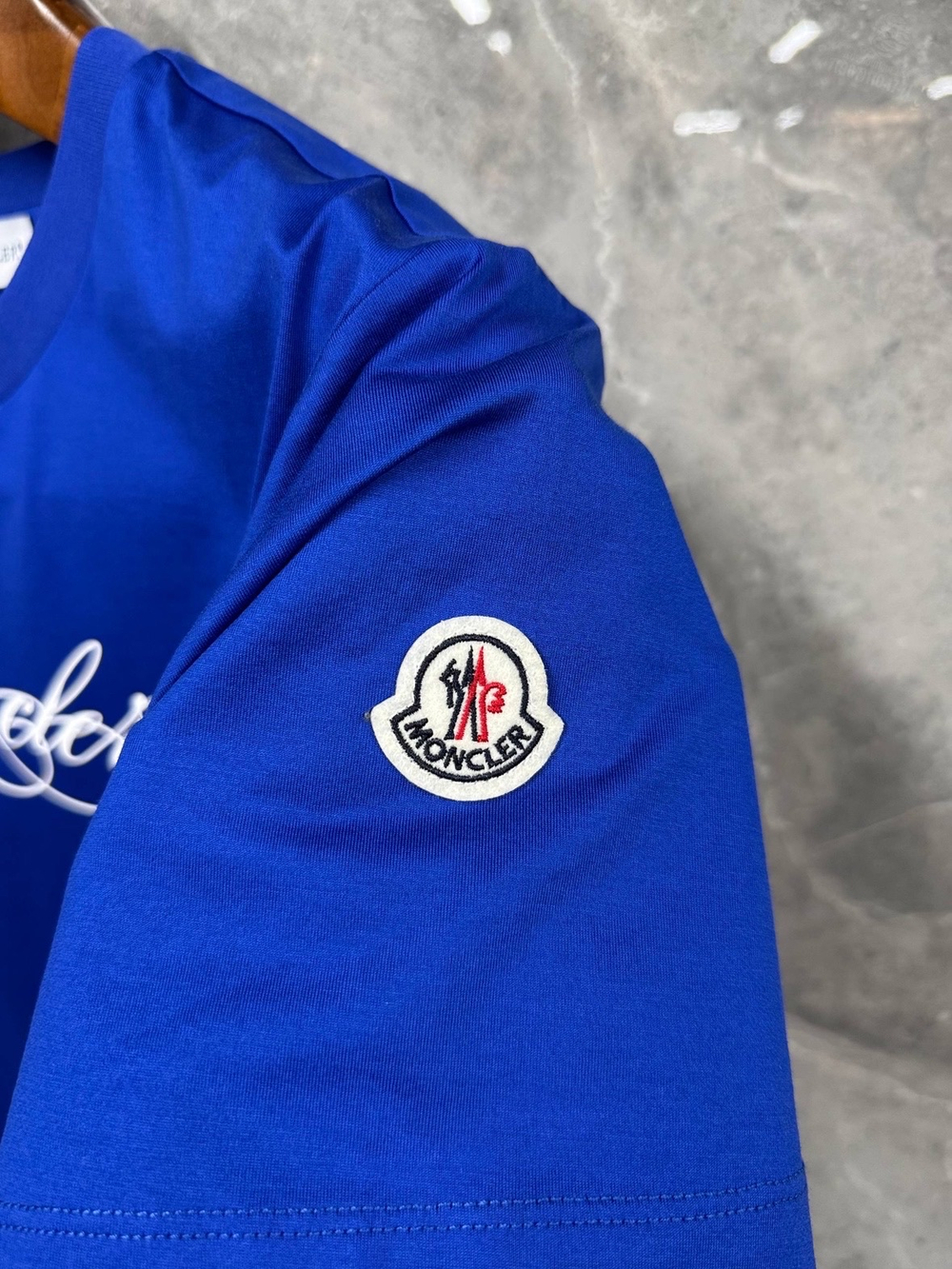 Футболка Moncler