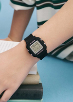 Женские наручные часы Casio Baby-G BGD-10KH-1