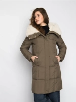 Куртка зимняя удлиненная с капюшоном