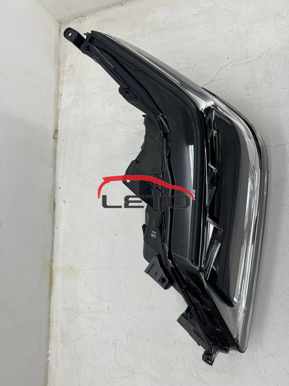 Фара правая 81145-60N41 8114560N41