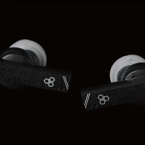 Final Audio ZE8000 MKII Black