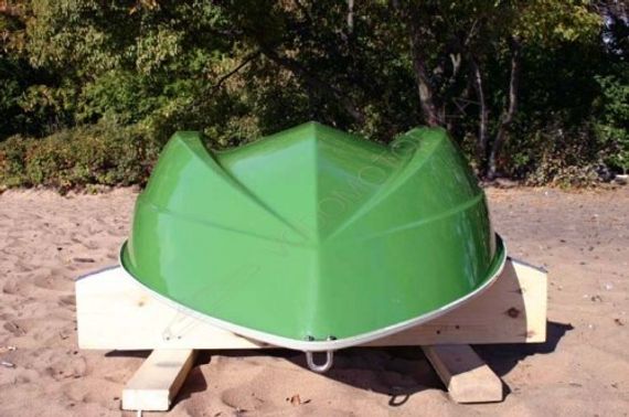 Пластиковая гребная лодка Шарк-240