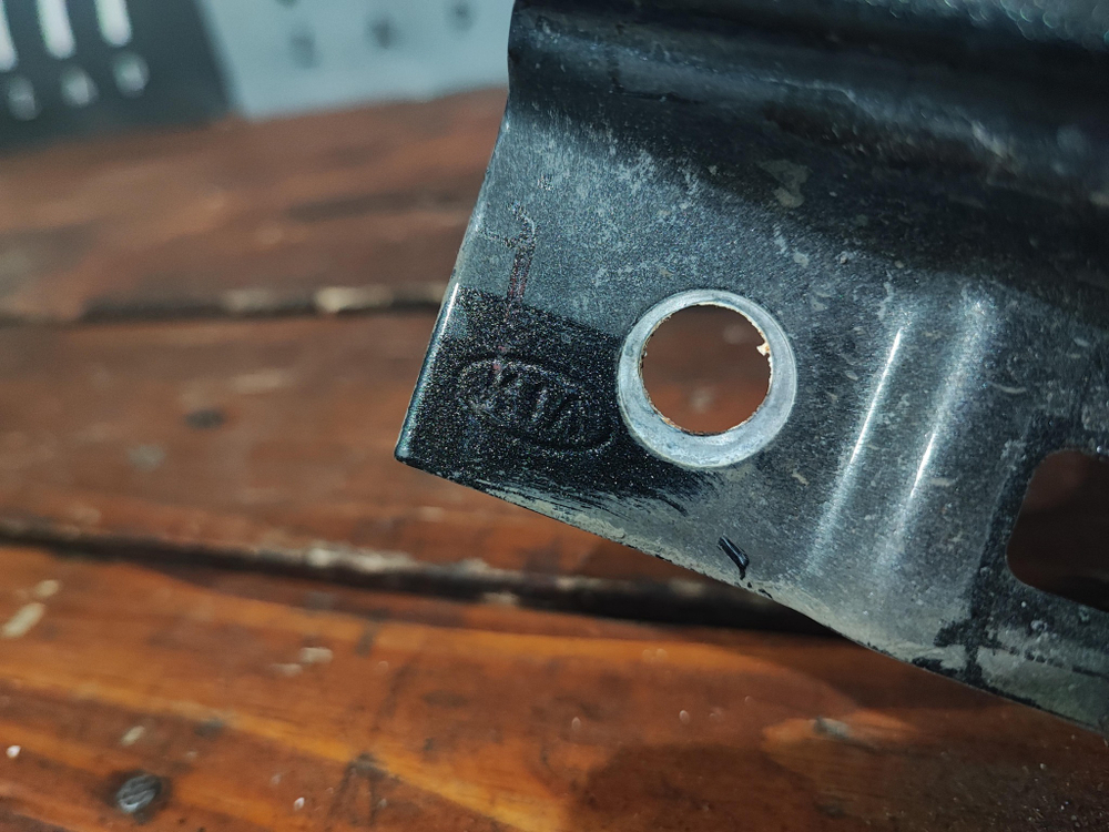 Крыло переднее правое Kia K5 20-нв Б/У Оригинал 66320L2000