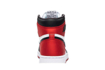 Кроссовки Jordan Air Jordan 1 Retro High Satin Black Toe (Женская размерная сетка)