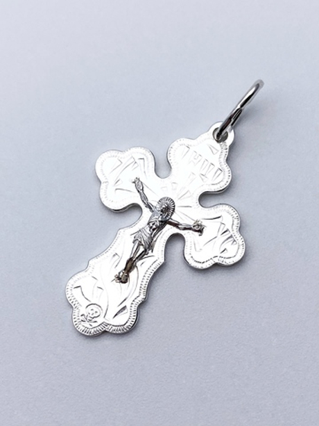 Крест из серебра/С алмазной огранкой