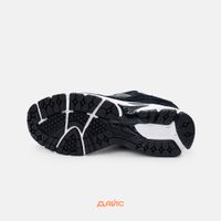  Кроссовки New Balance 2002R 