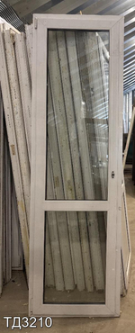 Дверь балконная пластиковая Б/У 2330(в) x 700(ш)