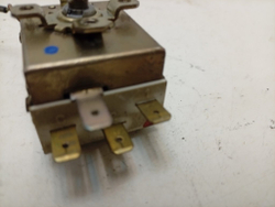 WDN2067WF кт37 Датчик температуры для стиральной машины Indesit б/у