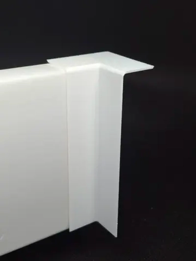 Внутренний угол для плинтуса 80*20мм - 4 шт.