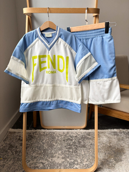 Костюм Fendi, 128
