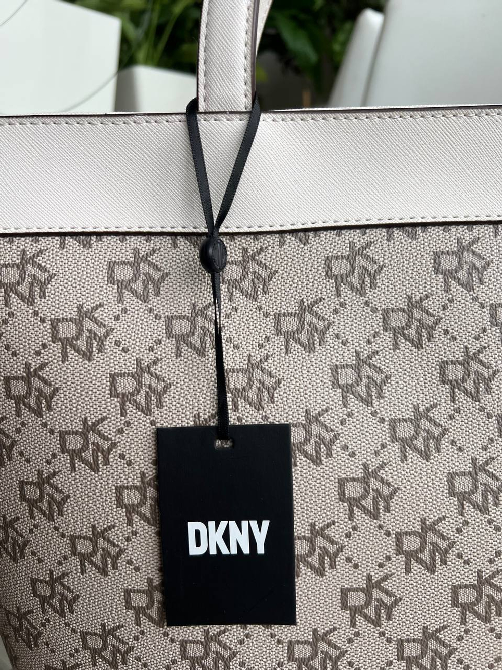 Сумка DKNY