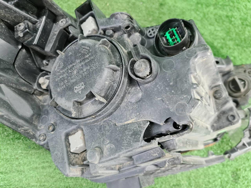 Битая Фара левая Hyundai Solaris 2 (2020-н.в.) галоген