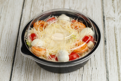 Салат «Цезарь» с креветками банкетный 270 гр.