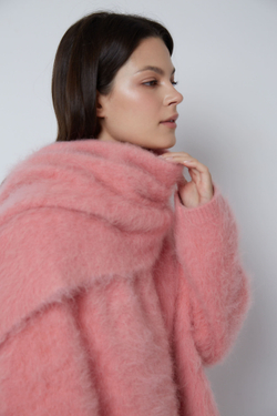 Шарф из альпака розовый