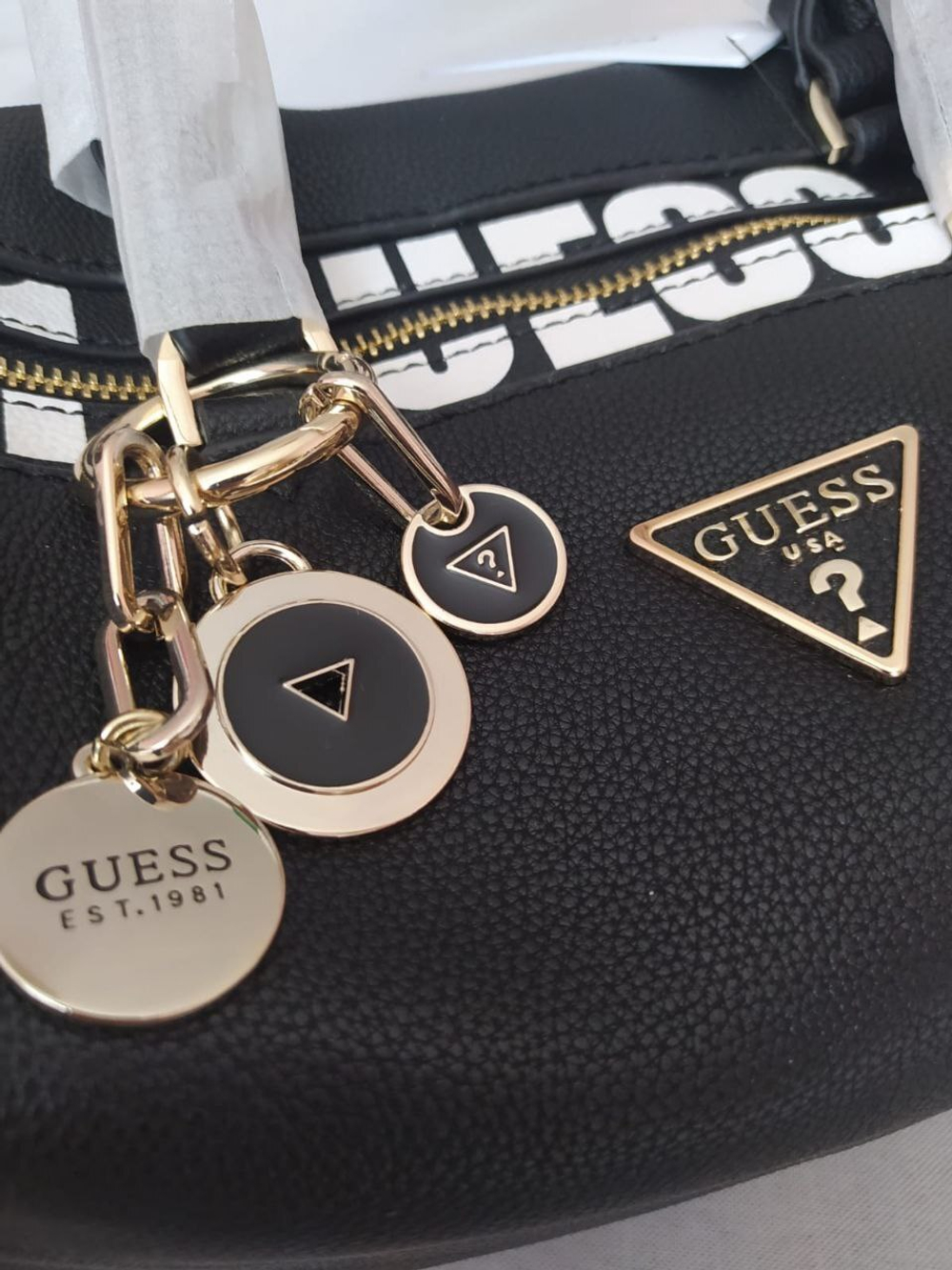 Сумка Guess