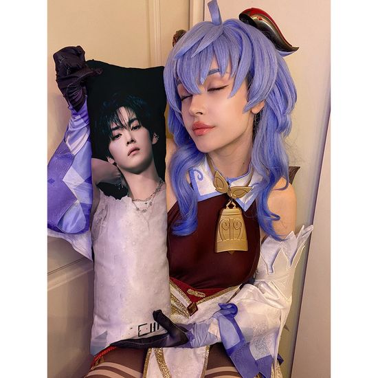 Мини дакимакура Ли Минхо (Ли Ноу) Стрей Кидс арт. M1265, 60х20 см