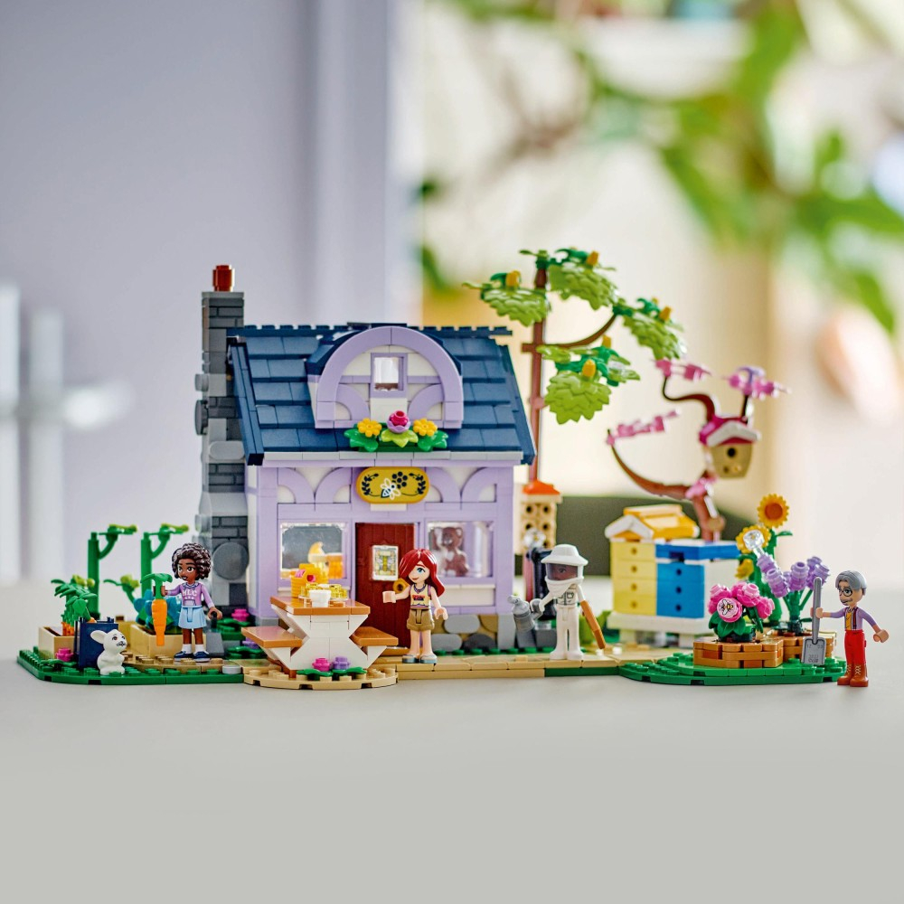 LEGO Friends - Дом пчеловодов и цветочный сад 42669
