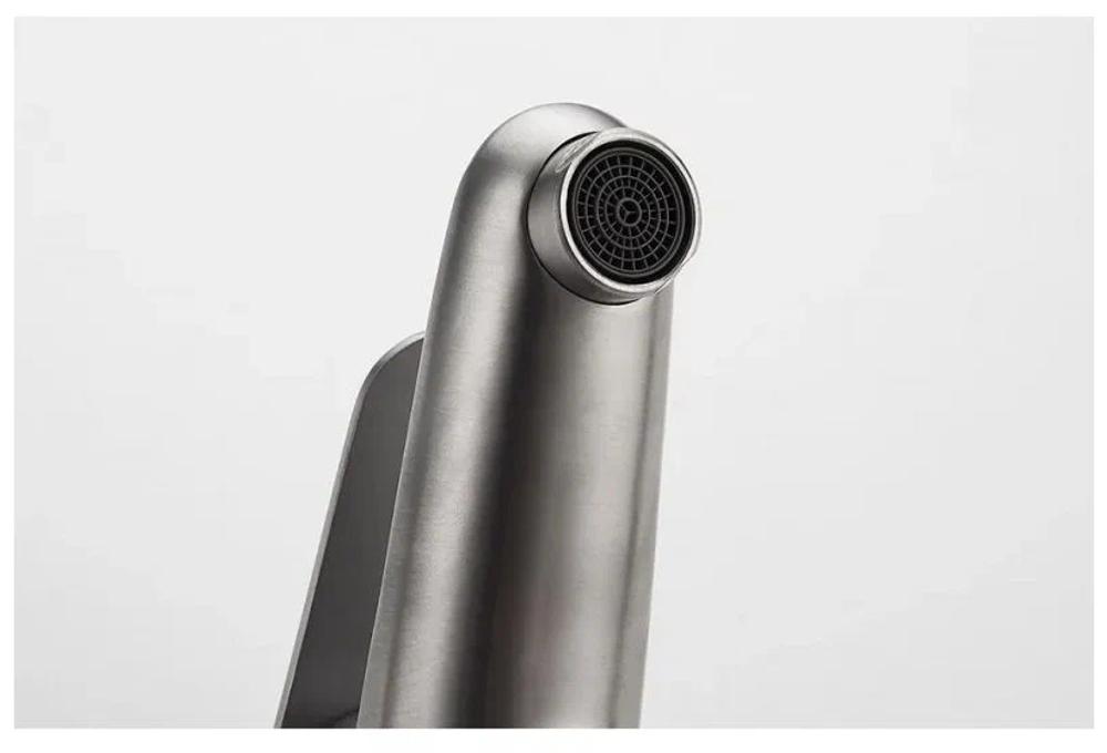 Смеситель для умывальника с гайкой (нерж) (1/10) Ledeme L71002