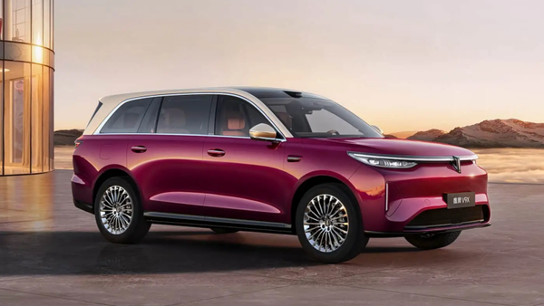 GWM Wey V9X: премиальный гибрид с запасом хода до 1700 км GWM Wey V9X: премиальный гибрид с запасом хода до 1700 км