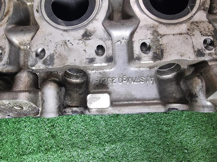 ГБЦ левая Mercedes G W463 (2018-2024) AMG 6.3