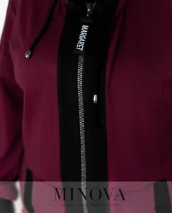 Костюм 17-228-черный-марсала Minova