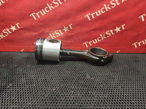 Поршень с шатуном