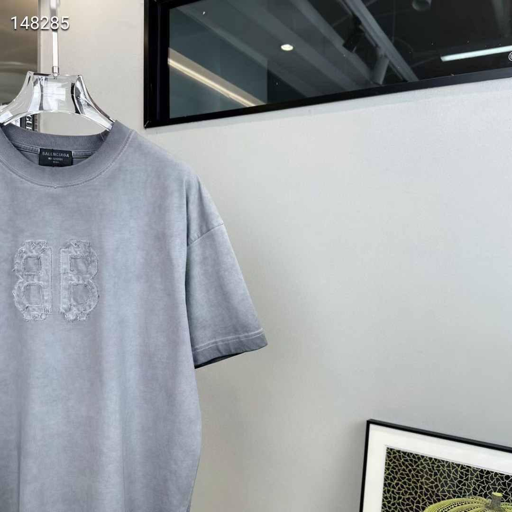 Футболка Balenciaga