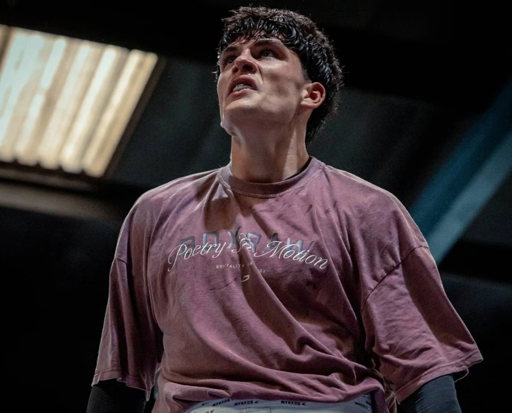 Футболка BOXRAW Poetry In Motion Oversized бордовая