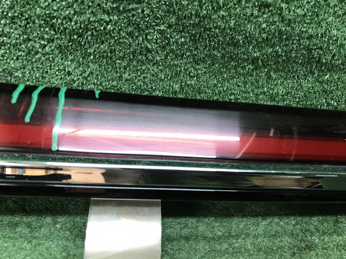 Фонарь крышки багажника Geely Monjaro (2021-н.в.)