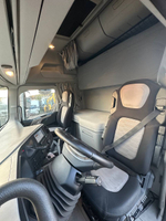 Ford F-Max 4x2 Седельный тягач CCK1 (Дизельный, 12,7 л, 500 л.с., АТ)