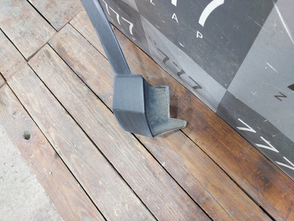 Накладка крыла переднего левого Toyota RAV4 XA40 15-19 Б/У Оригинал 7560242100