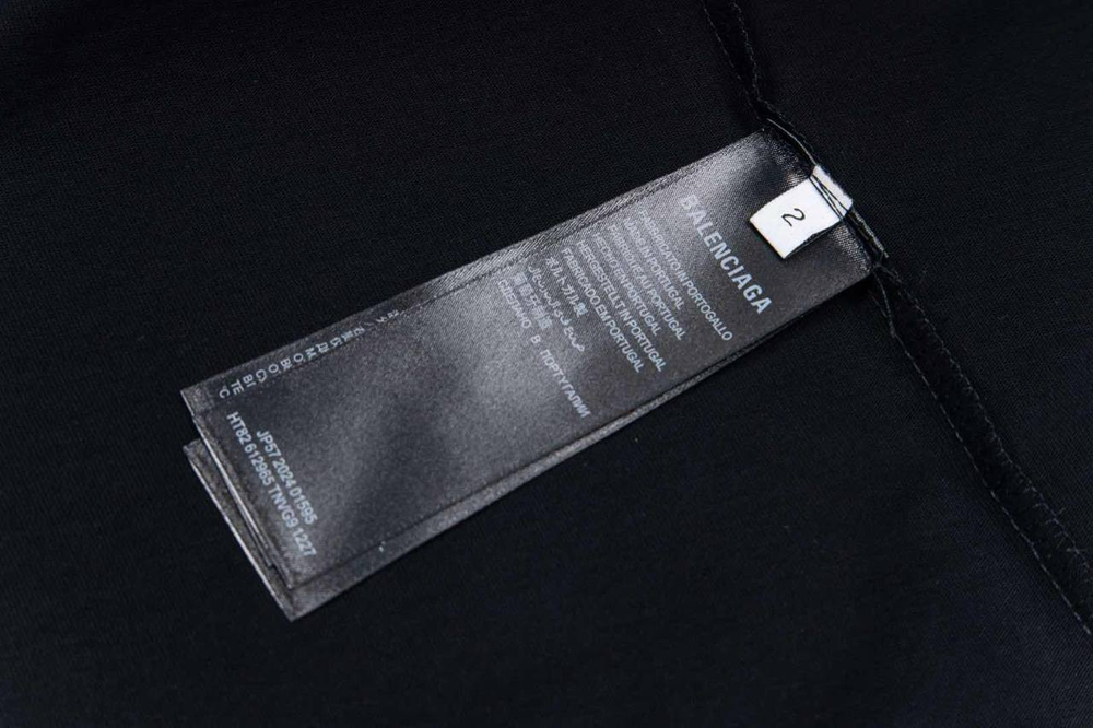 Футболка Balenciaga