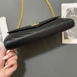 Saint Laurent WOC 22 cm