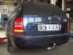 Фаркоп оцинкованный Galia S085A для Skoda Octavia I седан/универсал 1998-2004, Octavia Tour 2004-2010(паспорт и сертификат в комплекте)(без электрики)