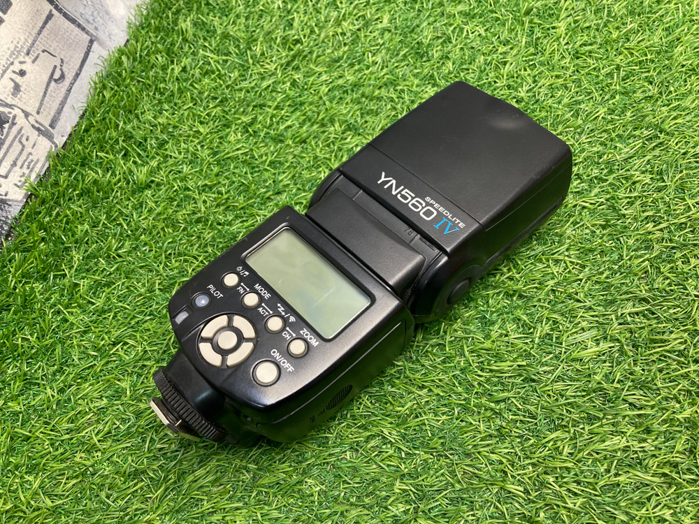Yongnuo Speedlite YN-560 IV