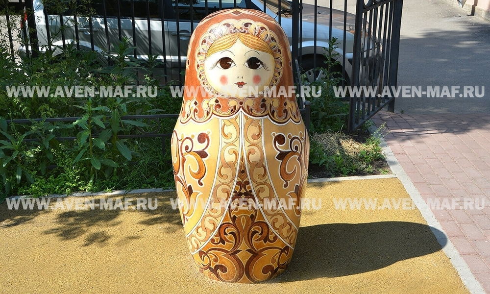 Деревянная фигура Матрешка