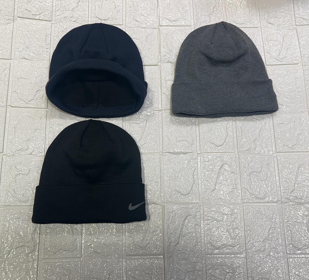 Мужские шапки