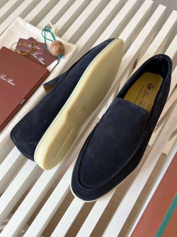 Лоферы Loro Piana Summer Walk с мехом