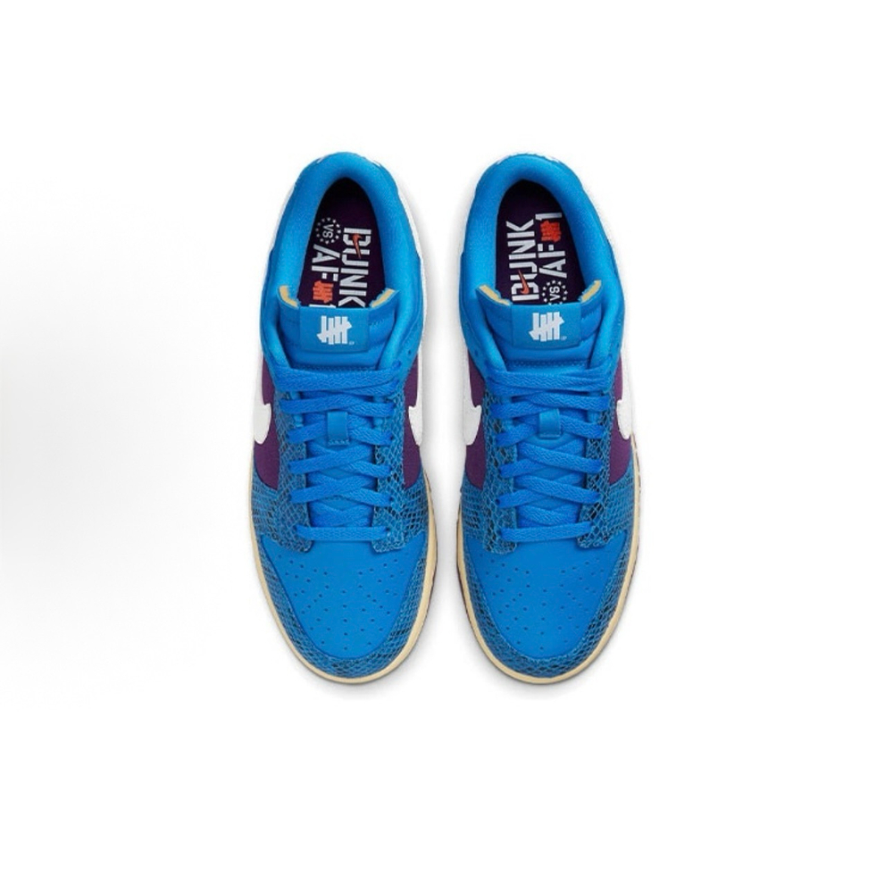 Nike Dunk Low Undefeated 5 On It Dunk vs. AF1