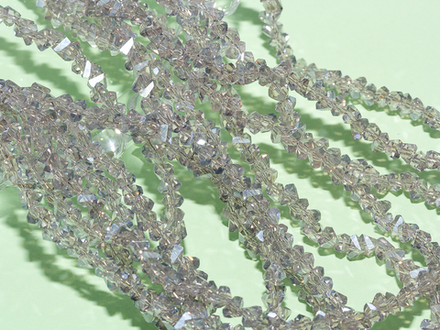 Нить бусин для украшений 4мм (ювелирное стекло)