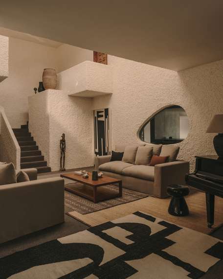 Приставной столик Manya Ø38х47 см, черная керамика