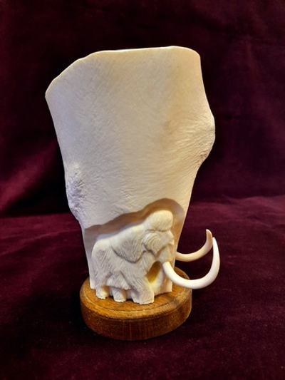 Карандашница "Мамонт", цевка, красное дерево