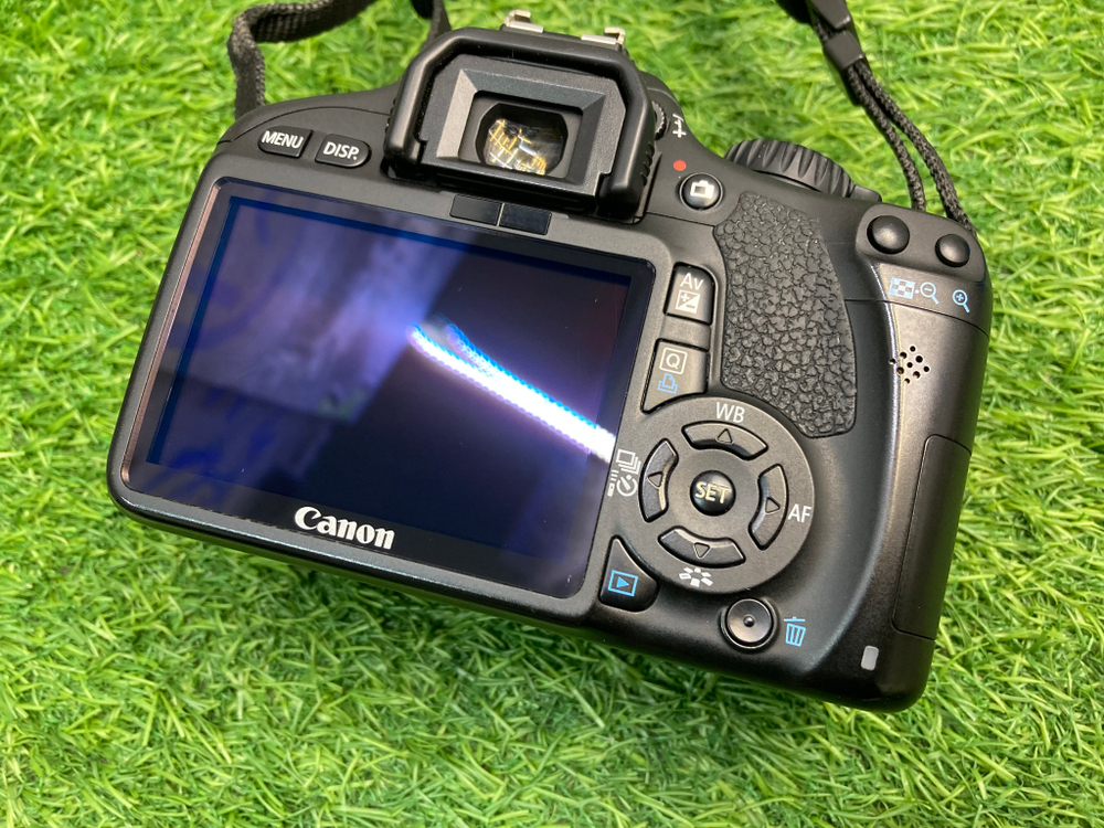 Canon EOS 550D 8.500 кадров