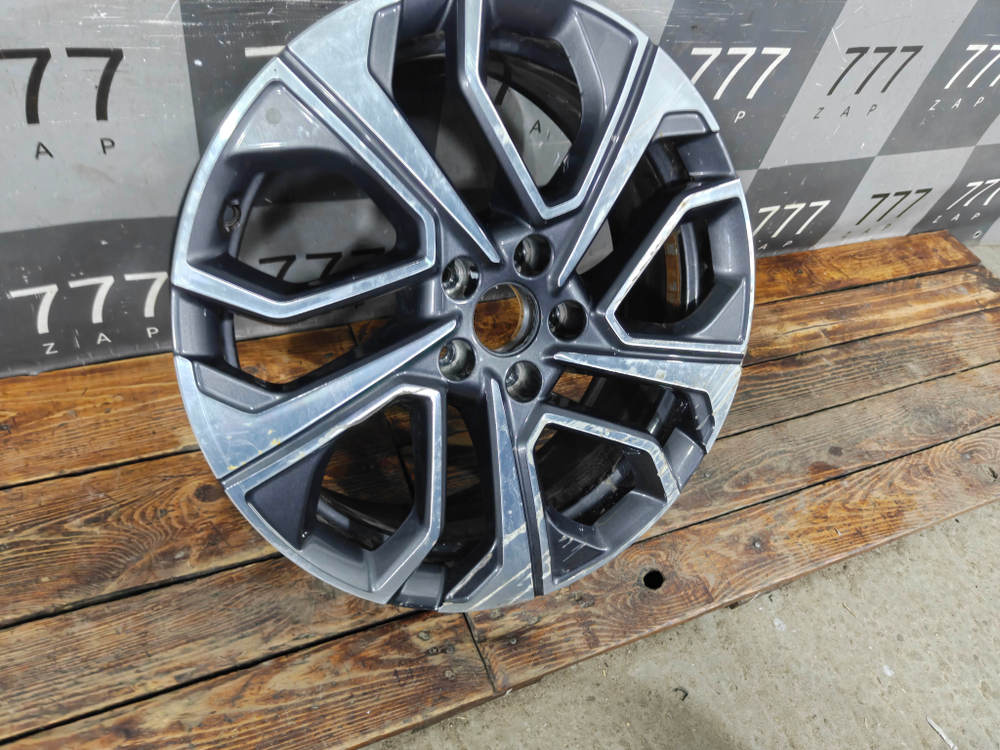 Диск колесный литой R18 Chery Tiggo 7 Pro 20-24 Б/У Оригинал 203000601AA