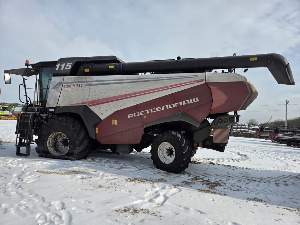 КЗ Ростсельмаш РСМ-181 Комбайн TORUM-785 (Дизельный, 14,9 л, 510 л.с., АТ)