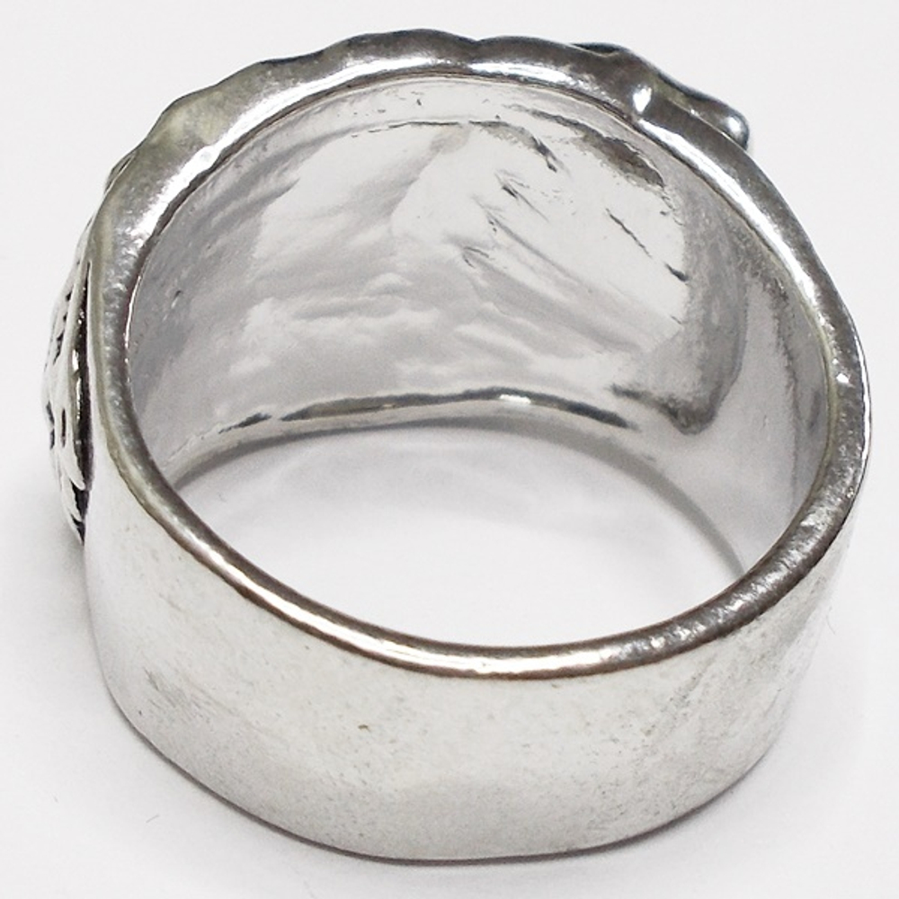 Мужское кольцо "Мотоцикл", размеры 19, 21. Материал: цинковый сплав.