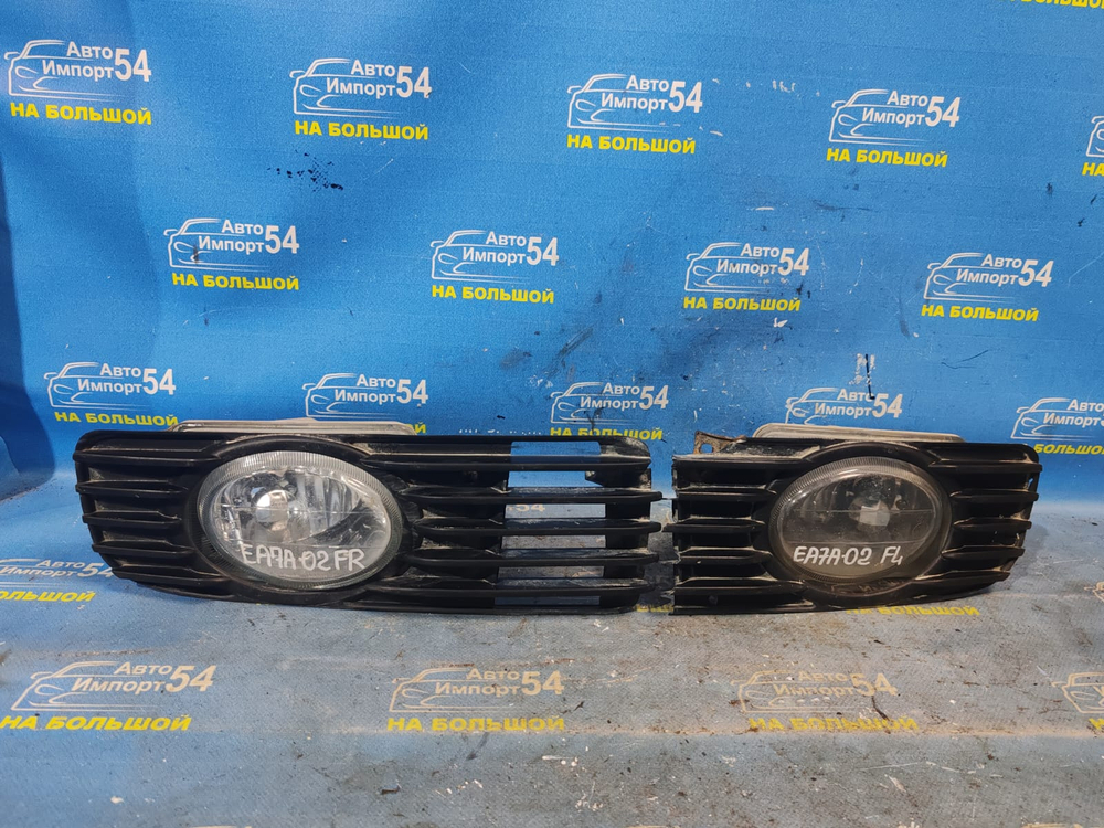 Туманка левая MITSUBISHI GALANT 2000