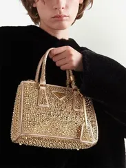 Мини-сумка-тоут Prada Galleria с кристаллами золотой